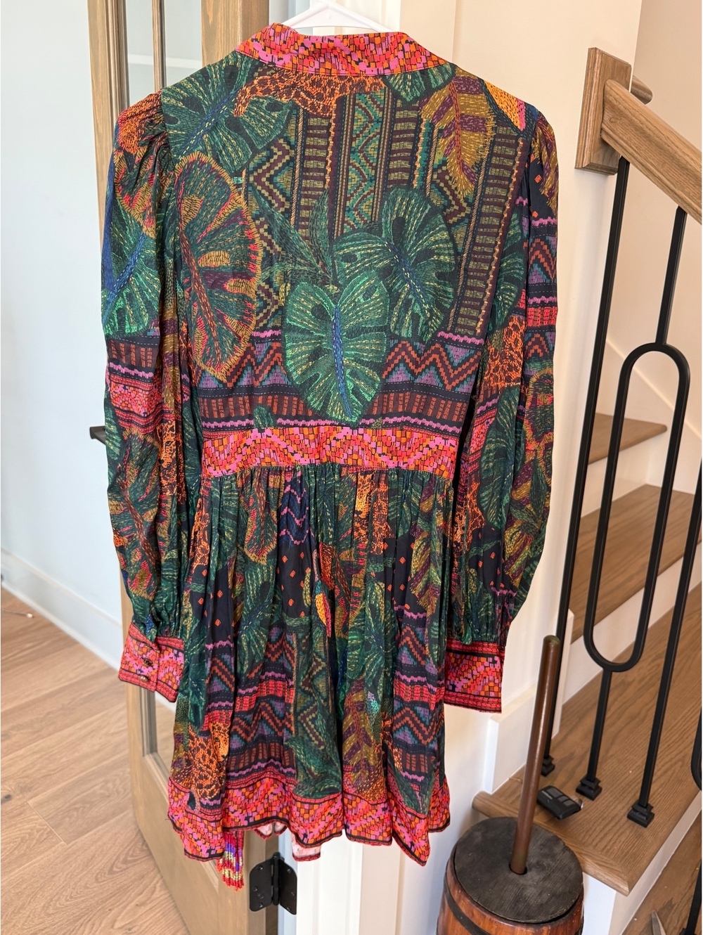 Farm Rio dress size small stunning floral tropical print - Picture 3 of 8